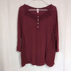 No Boundaries Burgundy Quarter Button Lace Trim Blouse Size Extra Large